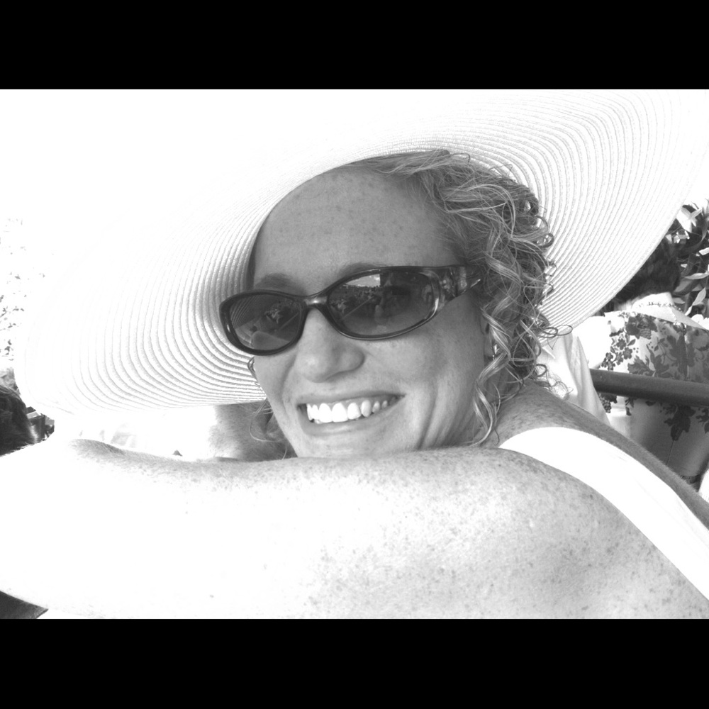 Meet your Posher, Michele